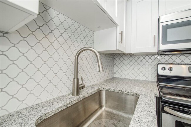 Foto del edificio - 3712 W Cass St