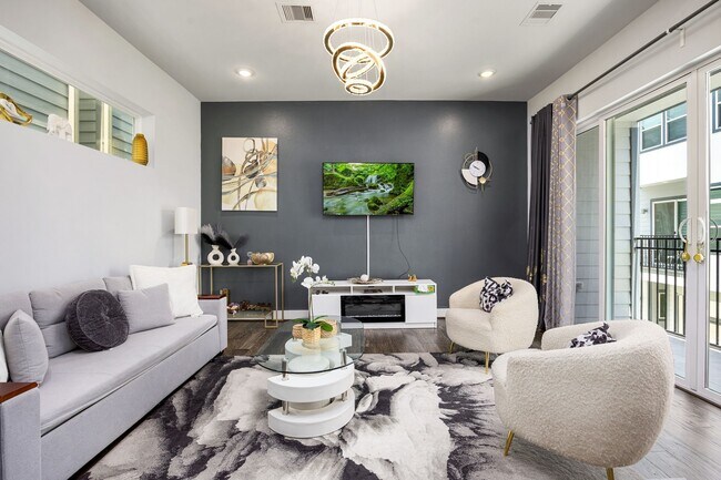 Foto del edificio - 5815 Fairdale Ln