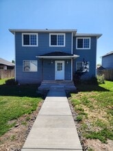 Building Photo - 110 N 11th Ave