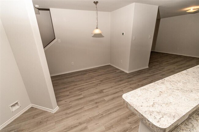 Foto del edificio - 13843 Forest Springs Ln