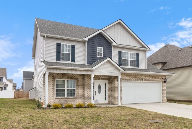 Building Photo - 1629 Kestrel Dr
