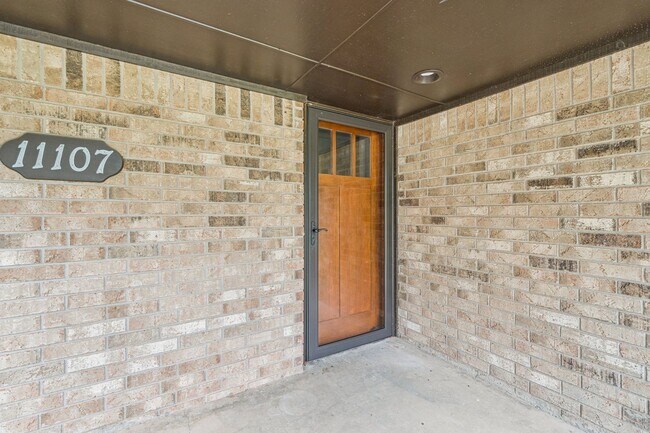 Building Photo - 11107 NW 110th St