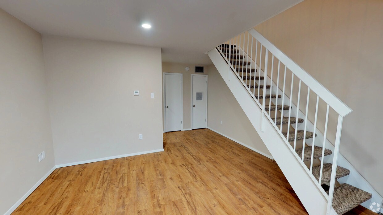 Southgate Condos & Southgate 2 Apartments 4142 Ave Baton Rouge