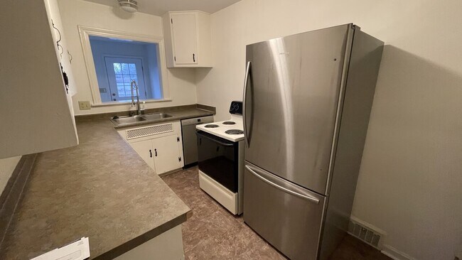 Foto del edificio - 528 530 N Willow Duplex