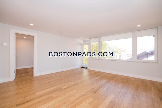 Building Photo - 334 Harvard Ave