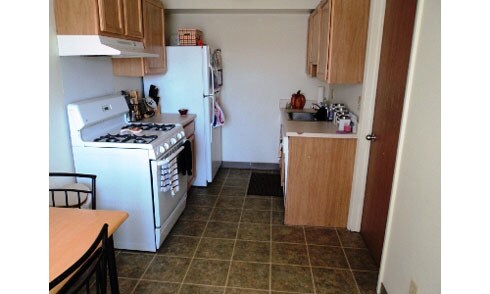 Foto principal - 5911 S Waverly Rd