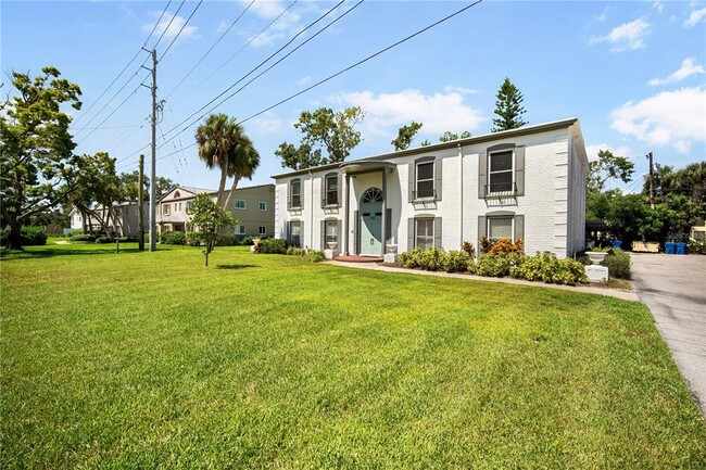 Building Photo - 1330 Snell Isle Blvd NE