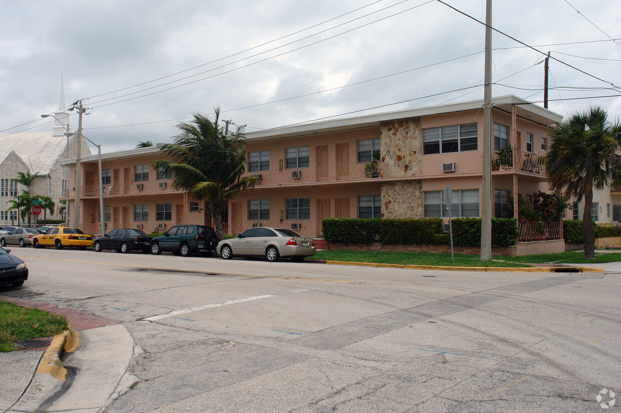 Foto del edificio - Indian Creek Apartments