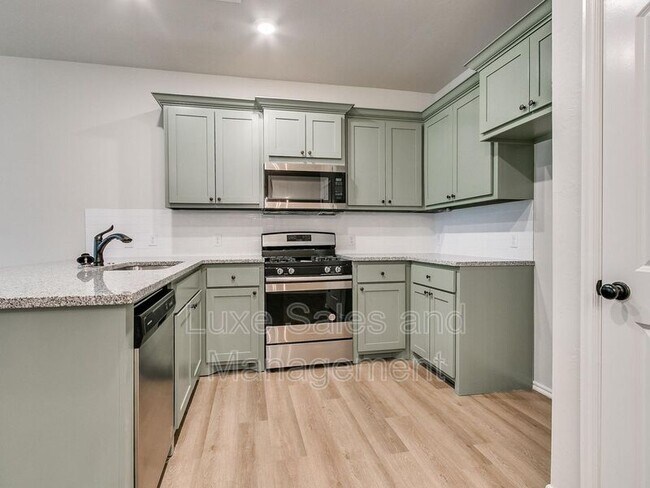 Foto del edificio - 10601 Lawson Ln