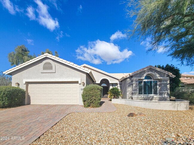 Building Photo - 15184 W Catalina Dr