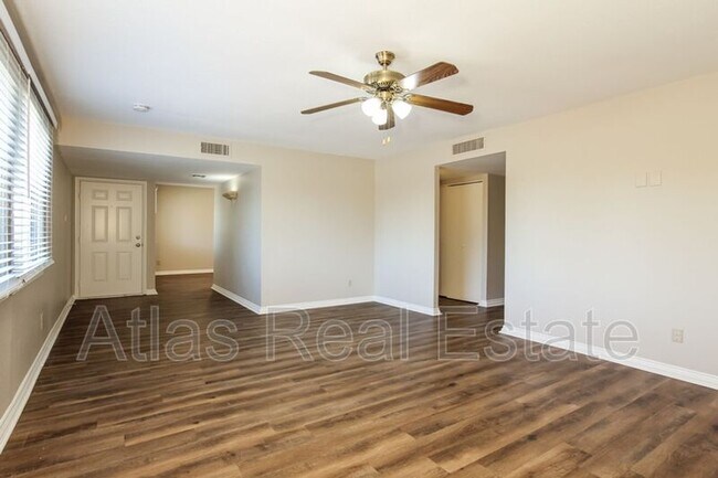 Foto del edificio - 3536 W Caribbean Ln