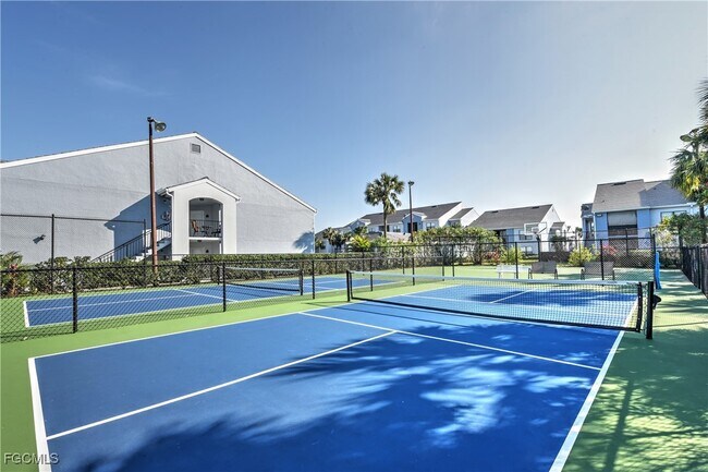 Foto del edificio - 13615 Eagle Ridge Dr
