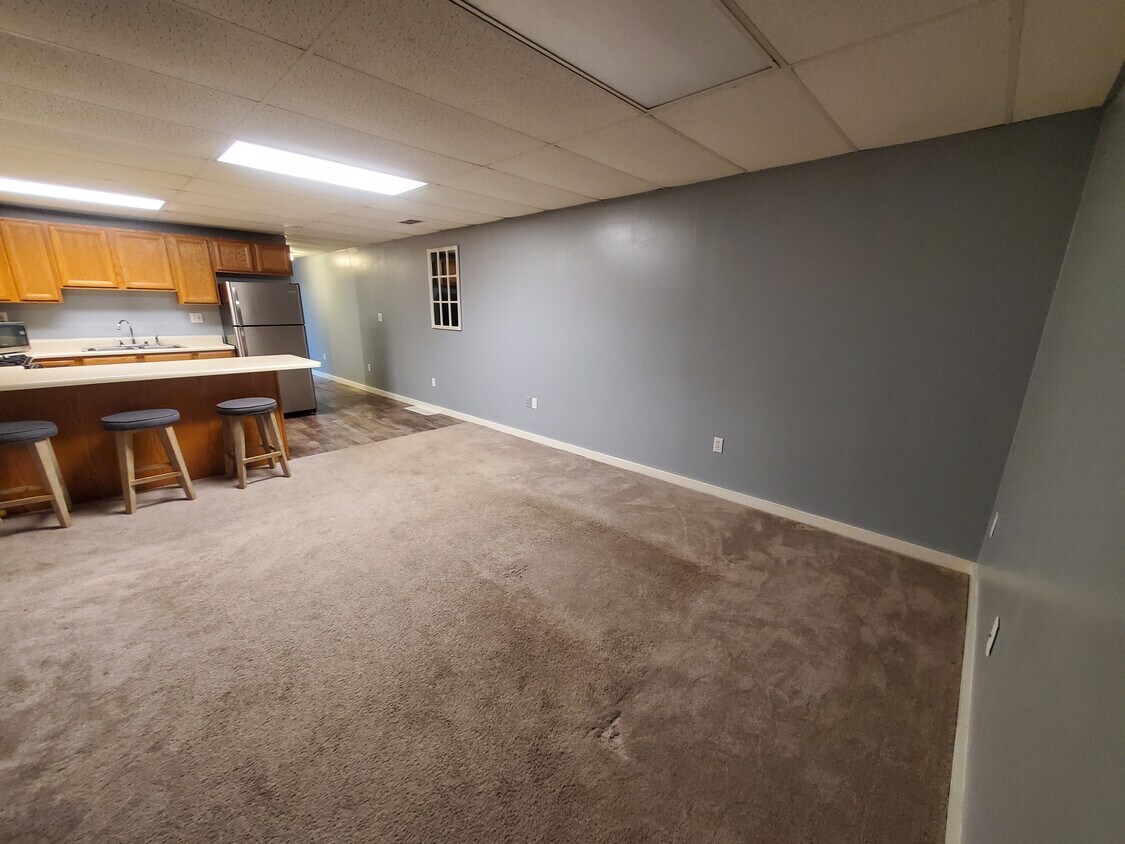 116 S Poplar St Unit 1, Centralia, IL 62801 Apartments in Centralia