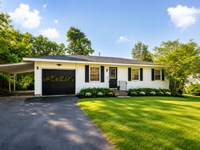 Building Photo - 2522 Scotch Hill Rd