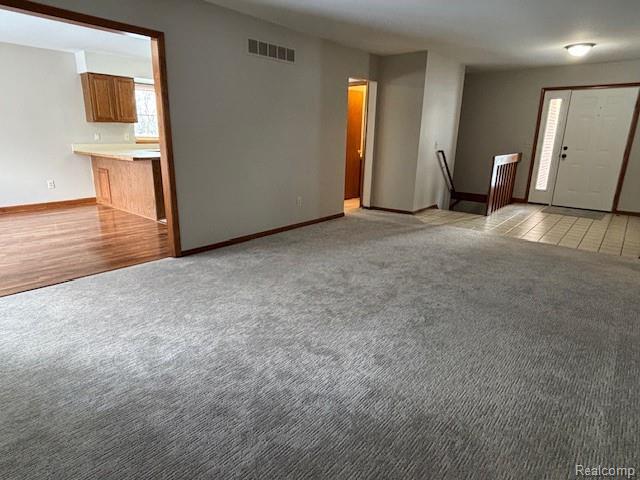 Building Photo - 90 Granada Dr