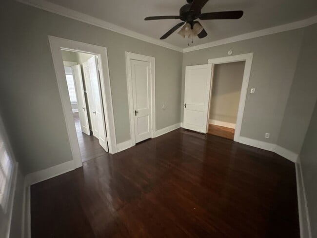 Foto del edificio - Cozy 2 bedroom 1 bath duplex