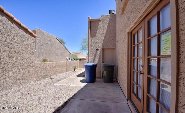 Building Photo - 1642 N El Camino