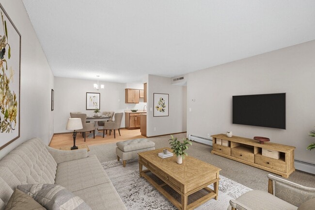 Building Photo - Oakwood