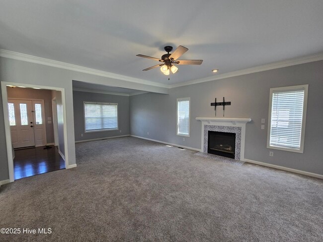 Building Photo - 315 Orchard Dr