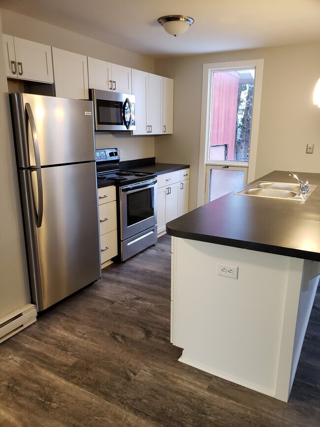 Building Photo - 58 Prospect Ave