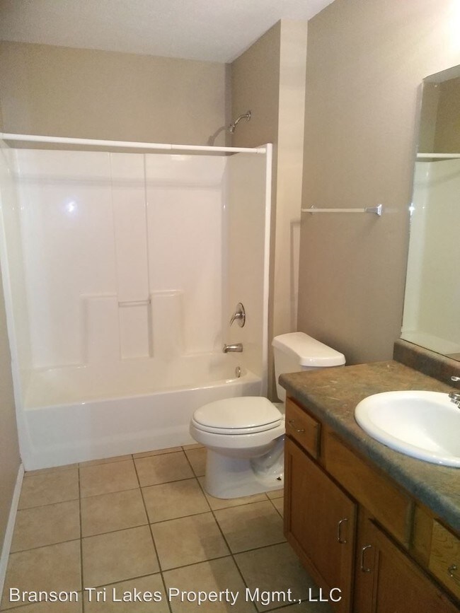 Foto del edificio - 170 Scholars Ct