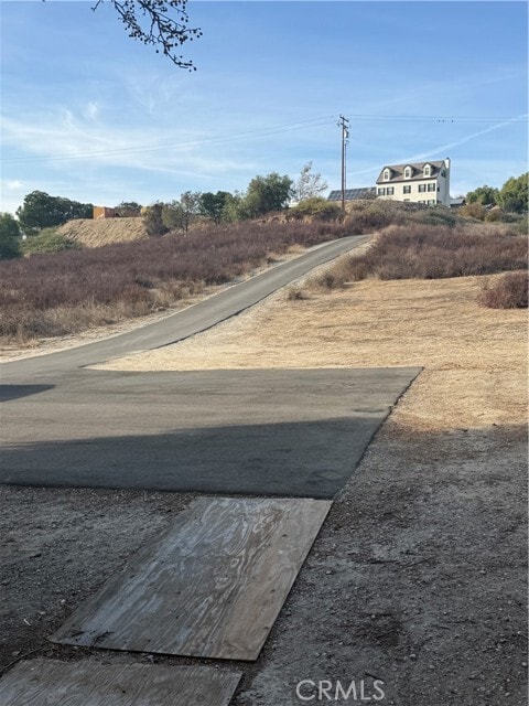 Building Photo - 45492 Sleepy Hollow Ln