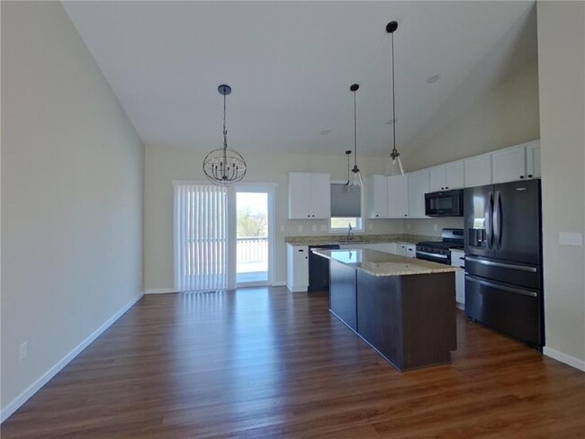 Foto del edificio - 1341 Meadow Ln