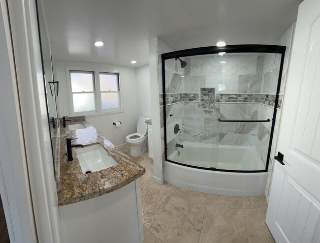 Building Photo - !!! OPEN HOUSE !!! - Every Sunday and Wednesday from 3:00pm to 7:00pm