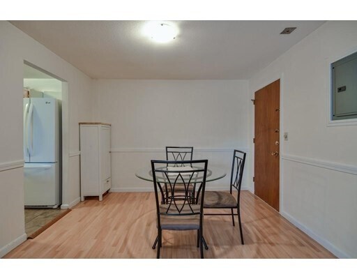 Primary Photo - 380a Great Rd