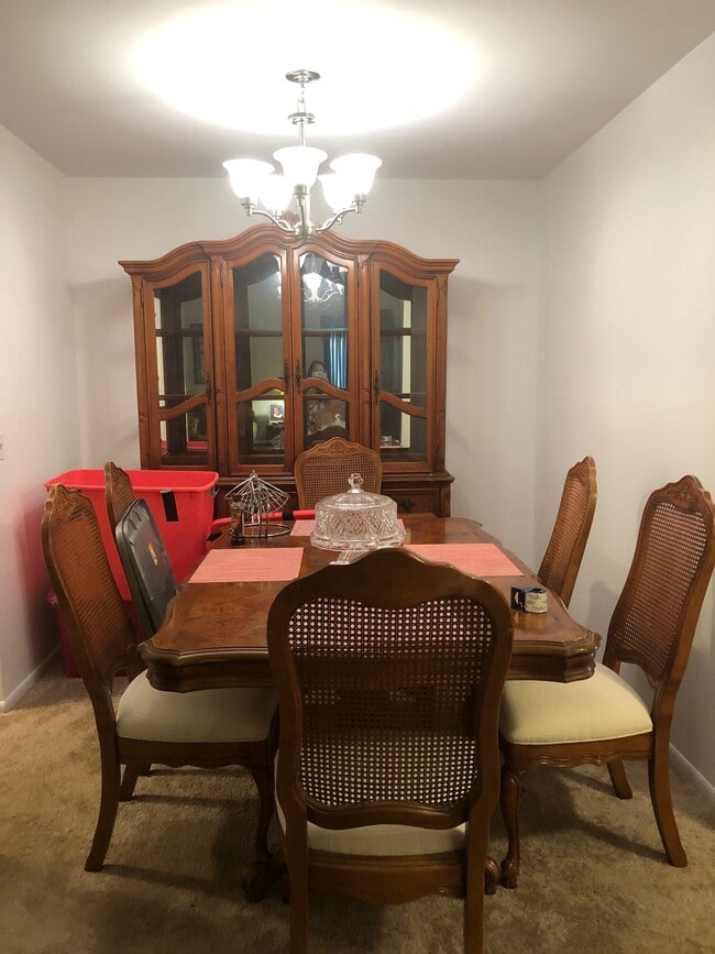Formal Dining Room - 214 Scarsdale Ct
