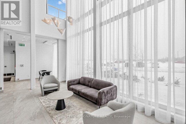 Building Photo - 6 David Eyer Rd