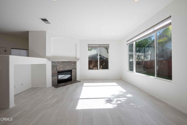 Foto del edificio - 3904 Angeline St