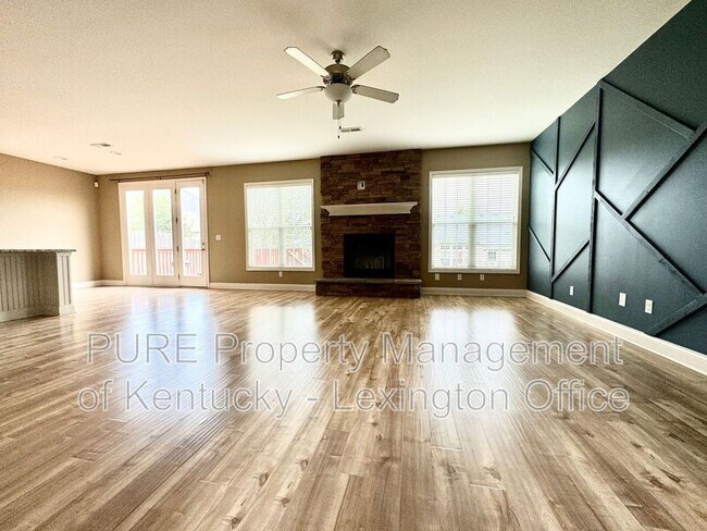 Foto del edificio - 4123 Katherine Pl