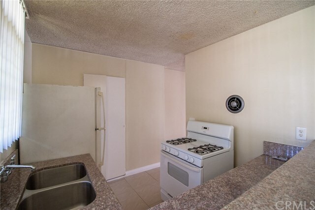 Foto del edificio - 477 S El Molino Ave