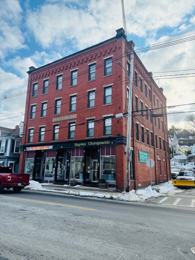 Building Photo - 26 Lafayette St