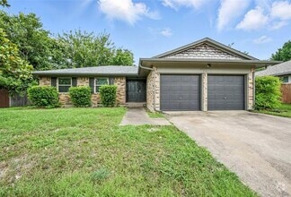 Building Photo - 403 Ola Ln