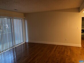 Building Photo - 110 Turtle Creek Rd