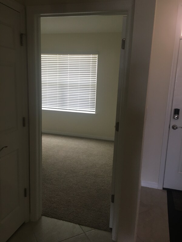 Foto del edificio - 2980 Royal Gardens Ave