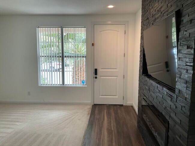 Building Photo - Fully Remodeled Home with Solar, Balcony & Designer Upgrades!