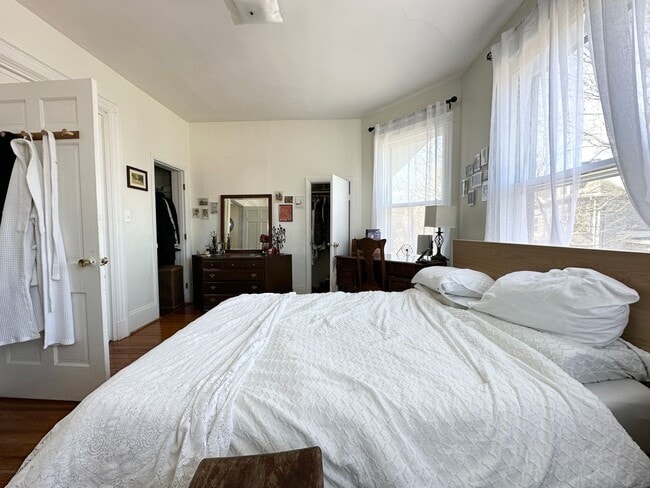 Foto del edificio - 46 Dana St