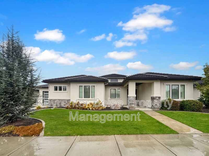 Foto principal - 6614 N Big Cedar Way