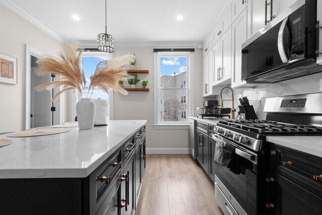 Foto del edificio - 3316 Summit Ave