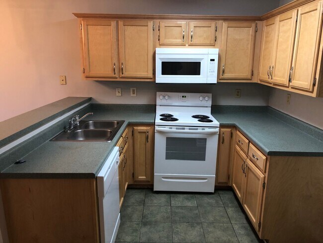 Foto del edificio - 8170 Clubview Drive Olive Branch, MS