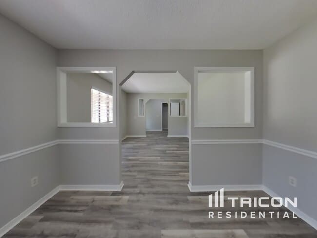 Building Photo - 2608 Bottomridge Dr