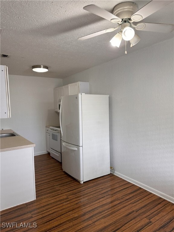 Building Photo - 4629 Bayshore Dr