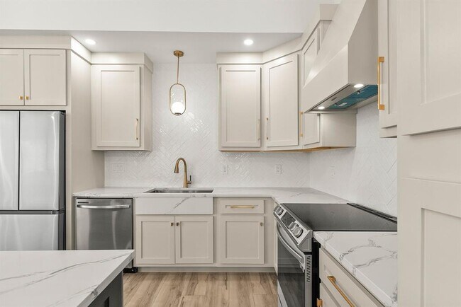 Foto del edificio - 1430 Scharpe St