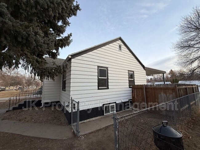 Foto del edificio - 2312 5th Ave N