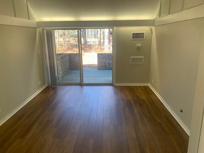 Foto del edificio - 130 Fairway Ave