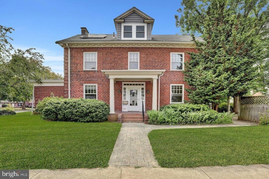 Foto principal - 121 Kensington Ave