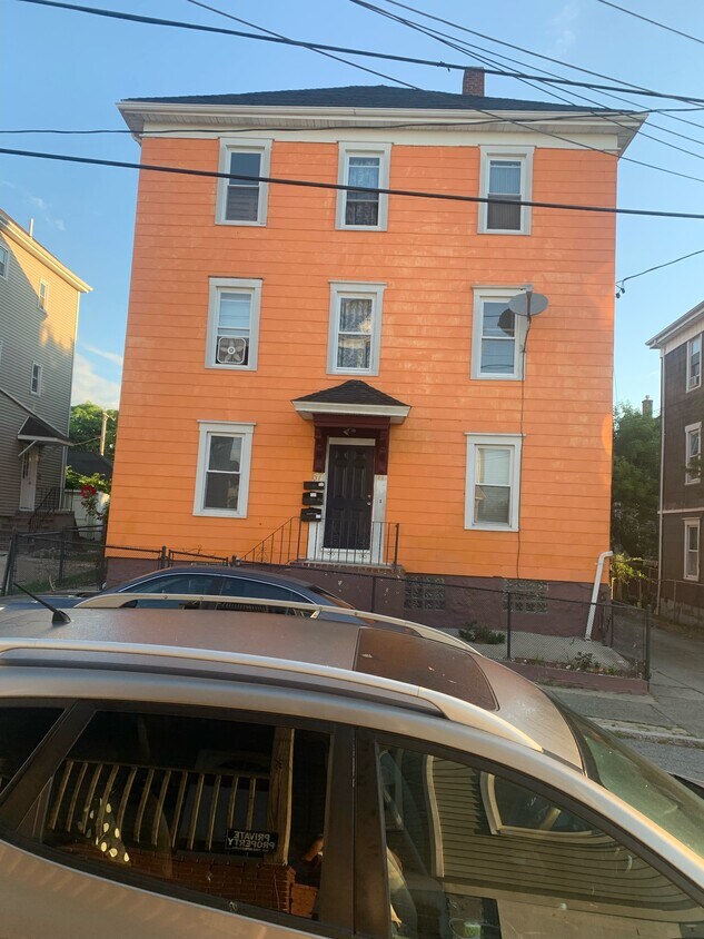 67 Clark St Unit Third, New Bedford, MA 02740 Apartments 67 Clark St